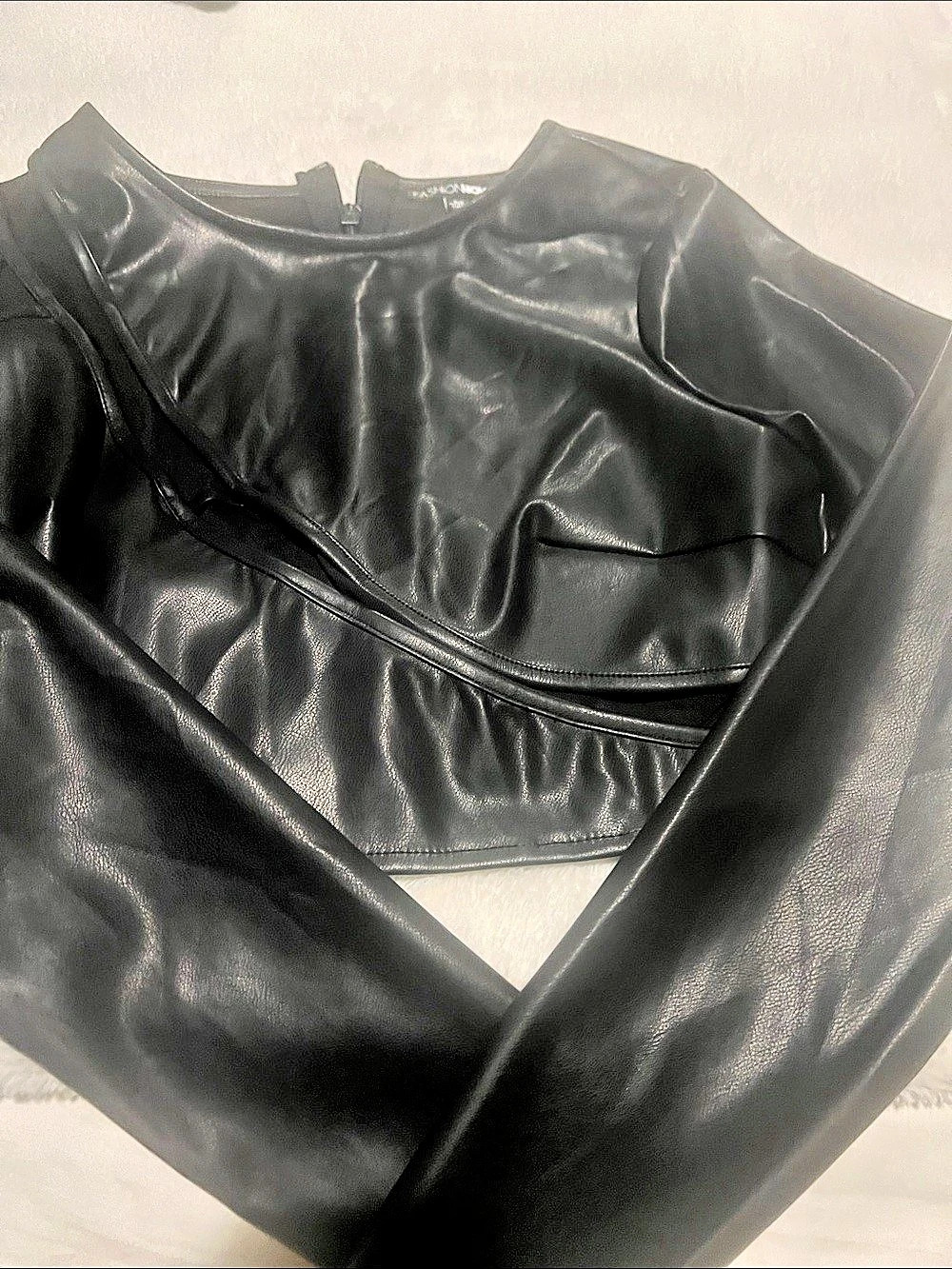 Fashion Nova Black Faux Leather Long Sleeve Crop Top with Mesh Detail Medium
